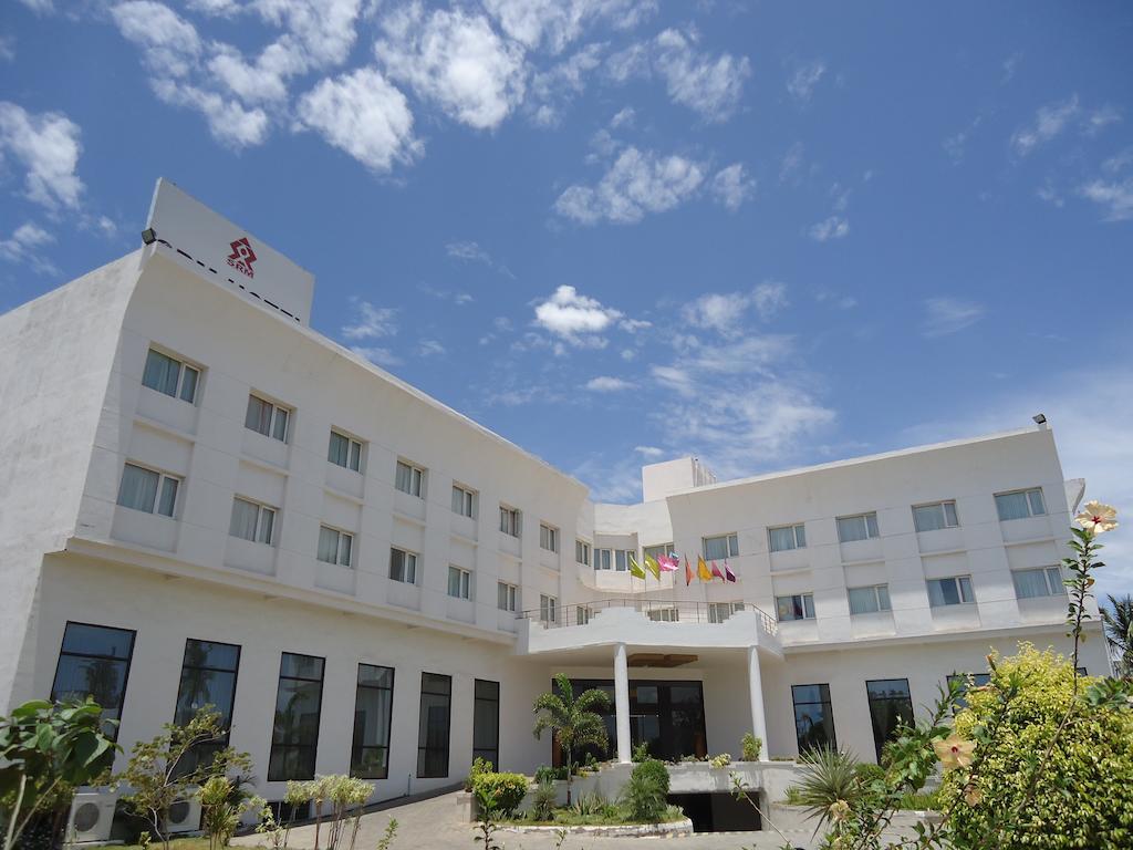 Srm Hotel Thoothukudi Exterior foto